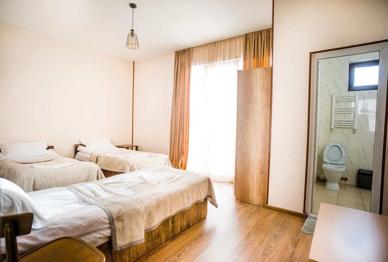 Sunny Hill Hotel Gudauri Ngoại thất bức ảnh